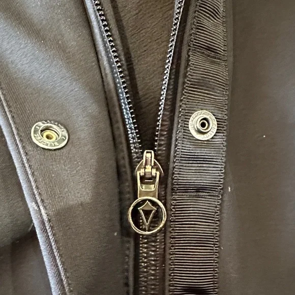 Ivivva by Lululemon Discontinued Line Kids Black Utility Jacket size 8 - Picture 5 of 7